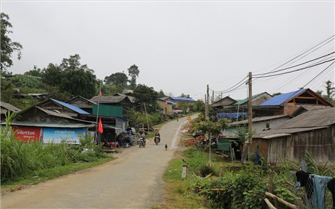 Những người lấp đầy “vùng trũng” về pháp luật ở bản làng miền núi Nghệ An