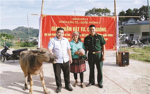 Bản Tung mong sớm an cư