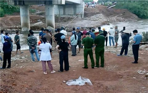 Quảng Ninh: Đã tìm thấy nạn nhân thứ 5 trong vụ mất tích do lũ cuốn