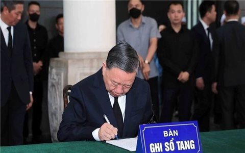 Lãnh đạo Đảng, Nhà nước ghi sổ tang tiếc thương nguyên Chủ tịch nước Trần Đức Lương