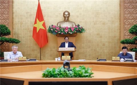 Thủ tướng: Quyết tâm cơ bản hoàn thành tháo gỡ "điểm nghẽn" thể chế ngay trong năm 2025