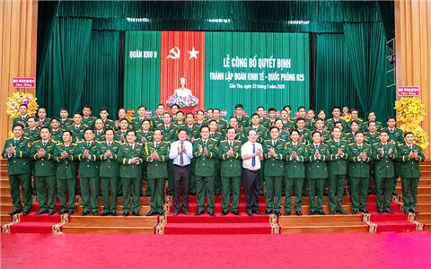 Bộ Tư lệnh Quân khu 9: Công bố Quyết định thành lập Đoàn kinh tế - Quốc phòng 925