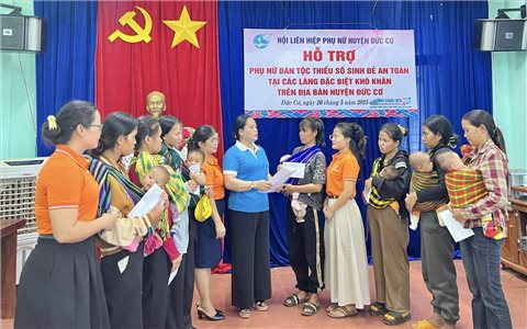Hiệu quả tích cực từ chính sách hỗ trợ phụ nữ DTTS sinh đẻ an toàn