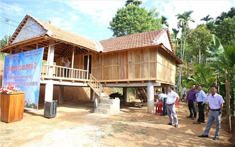 Sơn Tây (Quảng Ngãi): Giấc mơ an cư cho đồng bào Ca Dong đã thành hiện thực