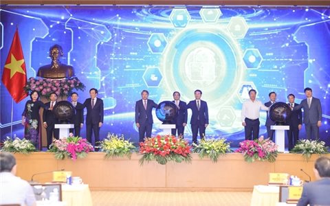 Thủ tướng Phạm Minh Chính khai trương Cổng Pháp luật quốc gia