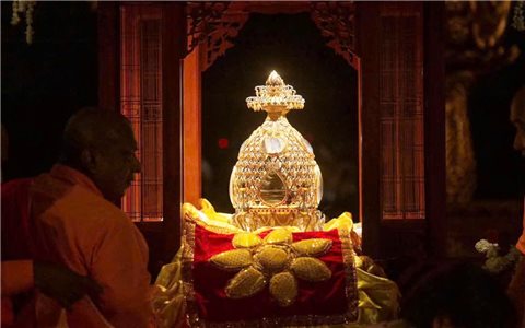 Linh thiêng Lễ cung rước Xá lợi Đức Phật lên tôn trí trên núi Bà Đen