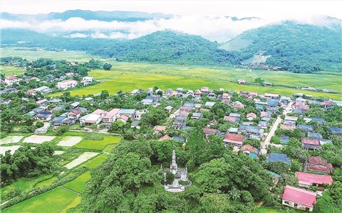 Người Lào ở Sơn La: Phát huy bản sắc để phát triển du lịch