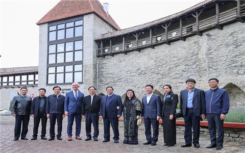 Thủ tướng thăm cảng biển hàng đầu vùng Baltic và tìm hiểu kinh nghiệm phát huy giá trị di sản ở Estonia
