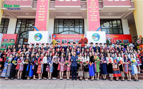 Sứ mệnh người làm báo - Từ sứ giả truyền thông đến những nhịp cầu nhân ái