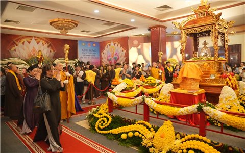 Sức hút từ du lịch tâm linh- mở cánh cửa kinh tế, văn hóa