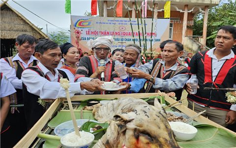 Phục dựng nét đẹp văn hóa tín ngưỡng của người Chăm Hroi