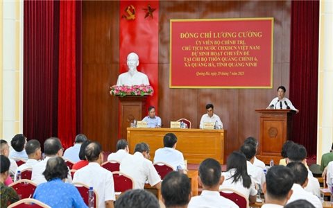 Chủ tịch nước Lương Cường dự sinh hoạt chi bộ thôn tại Quảng Ninh