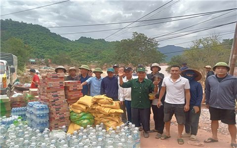 Nhìn lại thảm họa lũ lụt miền Tây Nghệ An: Viết tiếp câu chuyện nghĩa tình (Bài 3)