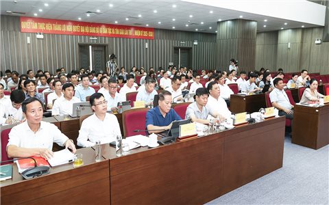 Chương trình dành cho đồng bào tập trung giải quyết một số vấn đề khó khăn nhất