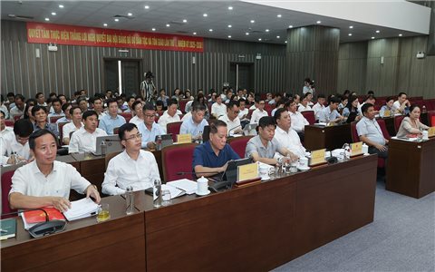 Chương trình dành cho đồng bào tập trung giải quyết một số vấn đề khó khăn nhất