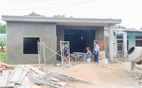 Xã vùng cao Phước Trà gấp rút về đích xóa nhà tạm