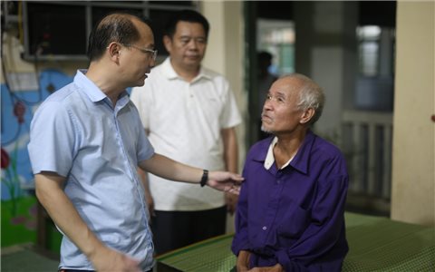 Trắng đêm "đón bão"