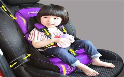 Từ 1/1/2026: Bắt buộc phải trang bị và sử dụng ghế an toàn cho trẻ em trên ô tô