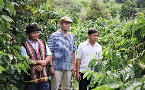 Người có uy tín- Những tấm gương mẫu mực