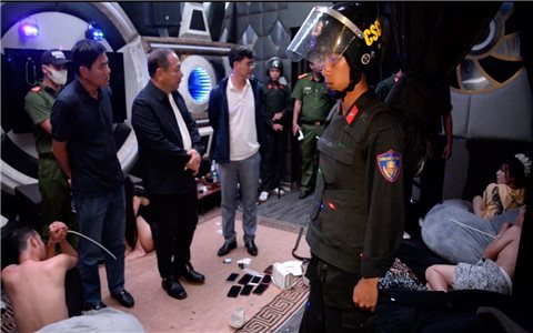 Gia Lai: Đột kích nhiều tụ điểm, tạm giữ 148 đối tượng “bay lắc”