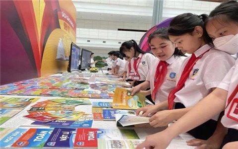 Chính thức sửa đổi, bổ sung một số nội dung trong Chương trình giáo dục phổ thông