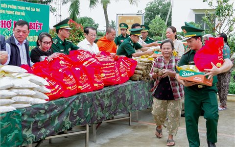 Tấm lòng sẻ chia, nghĩa tình sâu đậm của Bộ đội Biên phòng TP. Cần Thơ trong mùa Lễ Sene Dolta