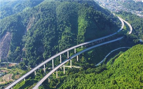 Chuẩn bị mở rộng đoạn Yên Bái - Lào Cai thuộc cao tốc Nội Bài - Lào Cai