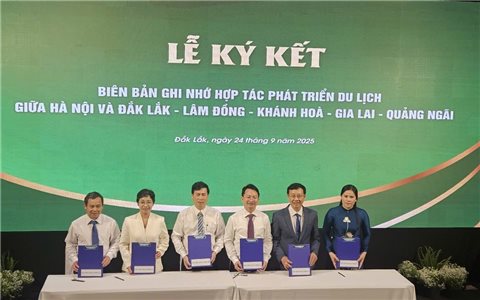 Hà Nội ký kết hợp tác phát triển du lịch với các tỉnh miền Trung - Tây Nguyên