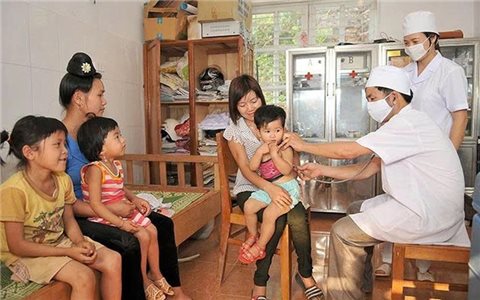 Luân phiên, điều động bác sĩ về trạm y tế xã đảm bảo các dịch vụ y tế tại tuyến cơ sở