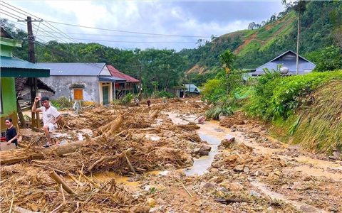 Thanh Hóa khẩn cấp hỗ trợ hai xã vùng biên thiệt hại nặng sau bão số 5