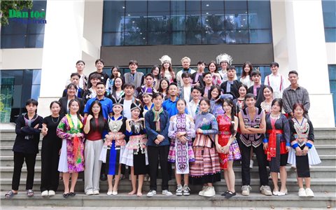 Hẹn nhau tại "Tết Mông Xuống Phố - Xyoo Tshiab Nram Nroog 2026"