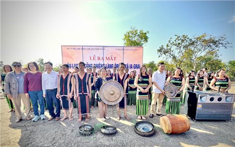 Gia Lai: Ra mắt Câu lạc bộ cồng chiêng làng Ôrê 1