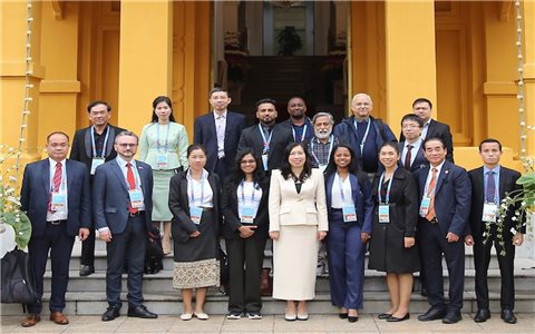 Tạo điều kiện thuận lợi nhất cho phóng viên quốc tế tác nghiệp đưa tin Đại hội XIV