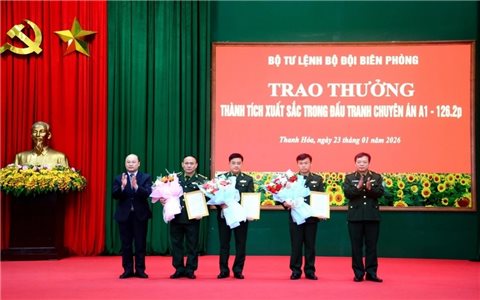 Thanh Hóa: Trao thưởng chuyên án triệt phá đường dây vận chuyển pháo nổ qua biên giới