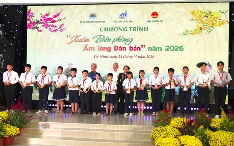 “Xuân Biên phòng ấm lòng dân bản” ở biên giới Tây Ninh