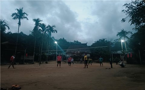 Thôn khó khăn ở xã biên giới Đà Nẵng có điện sinh hoạt