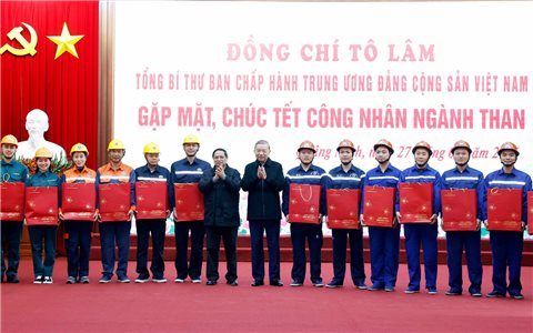 Tổng Bí thư Tô Lâm gặp mặt, chúc Tết công nhân ngành Than tại Quảng Ninh
