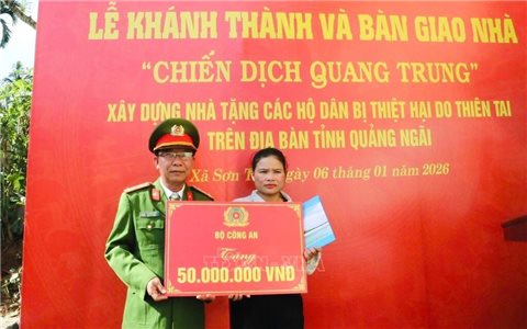 "Chiến dịch Quang Trung"- mang mùa Xuân đến sớm với đồng bào vùng lũ miền Trung, Tây Nguyên