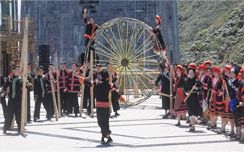 Siết chặt quản lý, nâng cao chất lượng hoạt động du lịch dịp Tết Nguyên đán