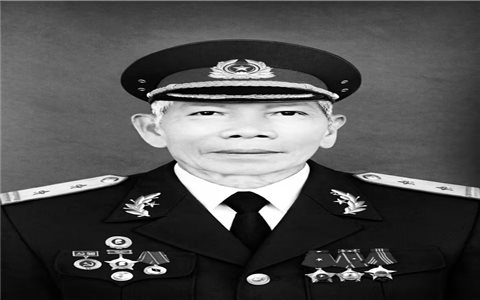 Anh hùng Lực lượng vũ trang Nhân dân người Pa Cô Hồ Đức Vai từ trần