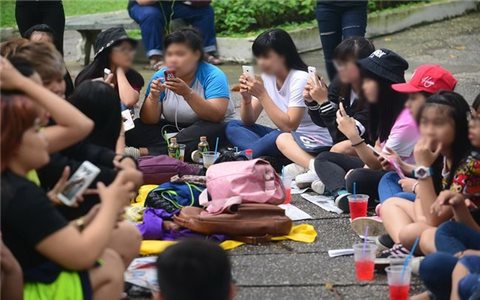 Sống chánh niệm trong thời đại số