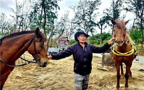 Người giữ tiếng vó ngựa gần nửa thế kỷ ở Đắk Lắk