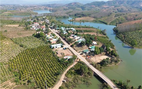 Nhịp sống mới bên dòng sông Pô Kô