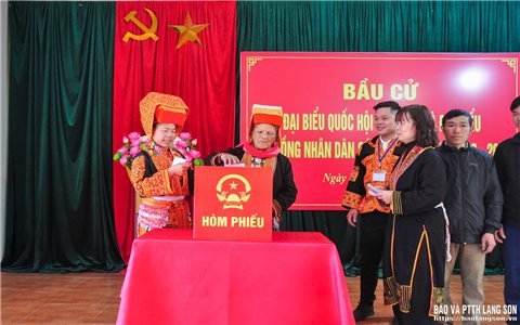 Trên 99% cử tri cả nước đã đi bỏ phiếu bầu cử