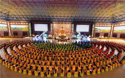 Tu ở tâm, vì sao ta vẫn tìm về chùa?