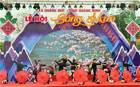 Lễ hội “Sóng Mun” tái hiện đời sống của đồng bào Dao Thanh Y ở Quảng Ninh
