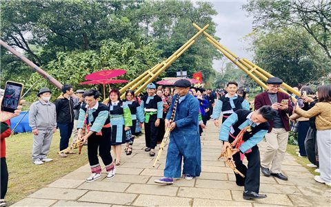 Tháng 4, Làng Văn hóa - Du lịch các dân tộc Việt Nam có hoạt động gì đặc sắc?