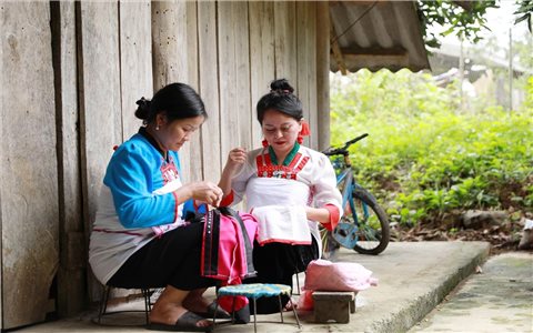 Giải pháp để đồng bào Mảng từ bỏ hủ tục