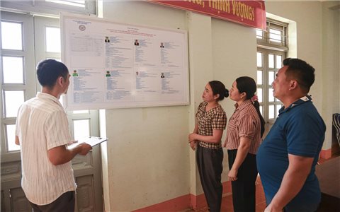 Niềm tin tôn giáo hòa cùng trách nhiệm công dân trong ngày bầu cử