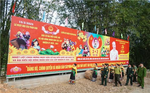 Tuyên truyền, vận động Nhân dân vùng đồng bào các tôn giáo, vùng đồng bào DTTS tham gia bầu cử